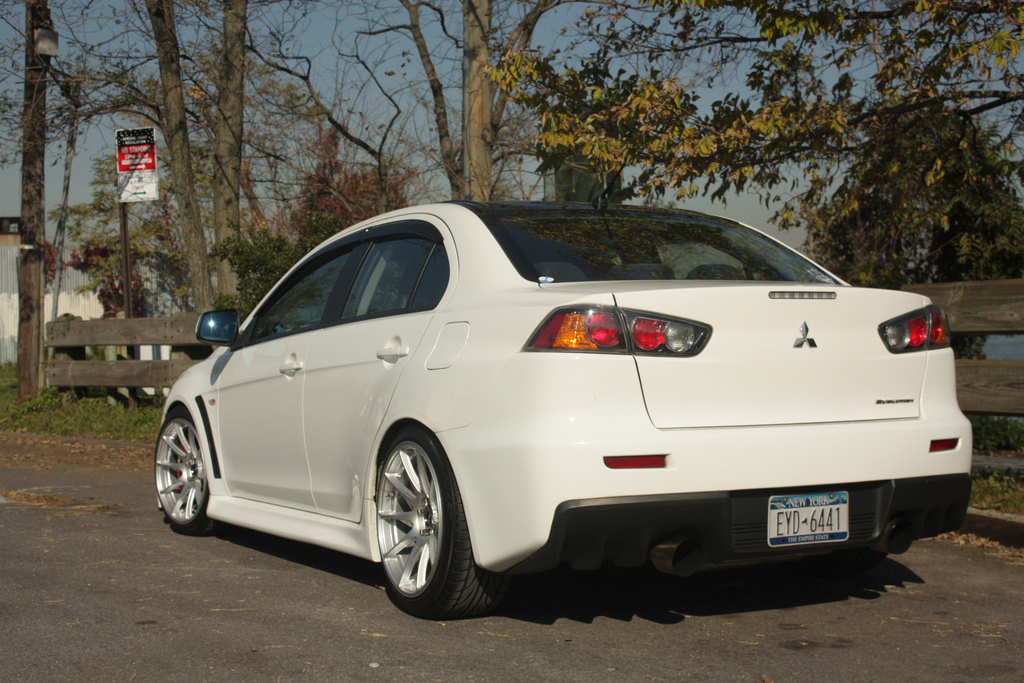 photo 3 Mitsubishi Lancer Evolution custom wheels XXR 527 18x9.75, ET +15, tire size X R18. 18x9.75 ET+10