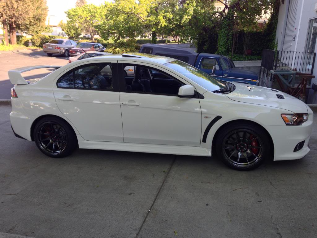 photo 2 Mitsubishi Lancer Evolution custom wheels XXR 527 18x9.75, ET +20, tire size X R18. x ET