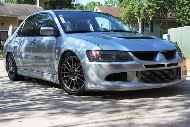 photo 1 Mitsubishi Lancer Evolution custom wheels   17x, ET , tire size 245/40 R17. x ET 