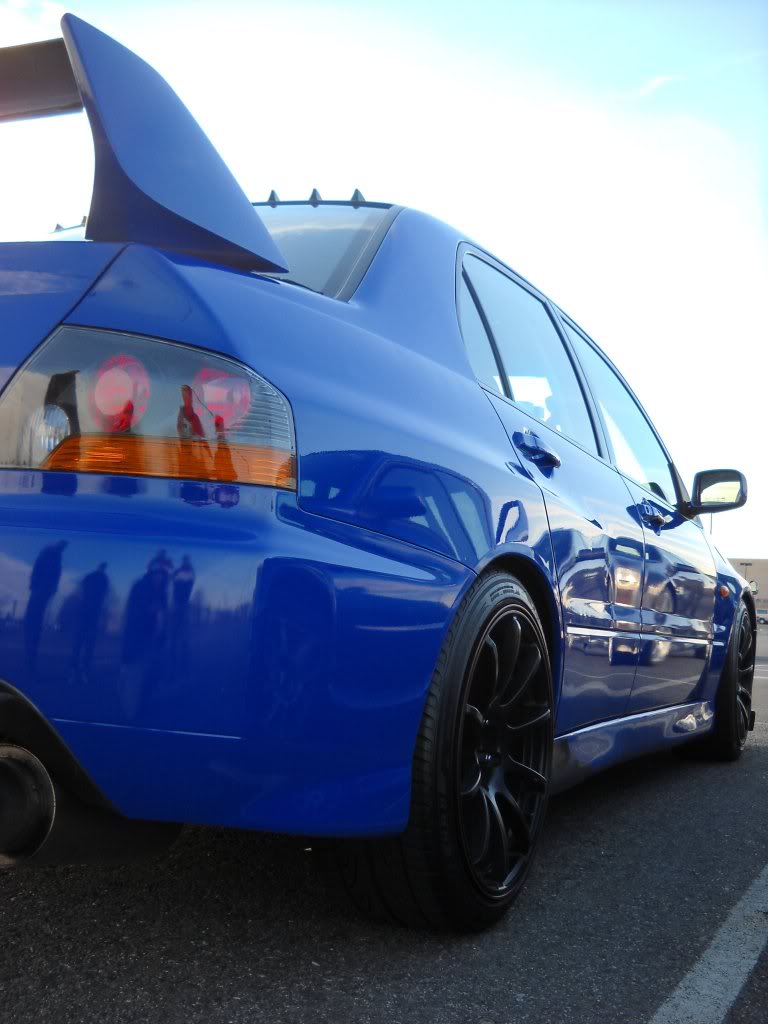 photo 2 Mitsubishi Lancer Evolution custom wheels   18x9.0, ET +30, tire size 235/40 R18. x ET