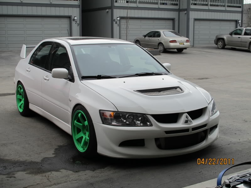 photo 1 Mitsubishi Lancer Evolution custom wheels Rota Grid 18x9.5, ET +20, tire size 245/40 R18. x ET