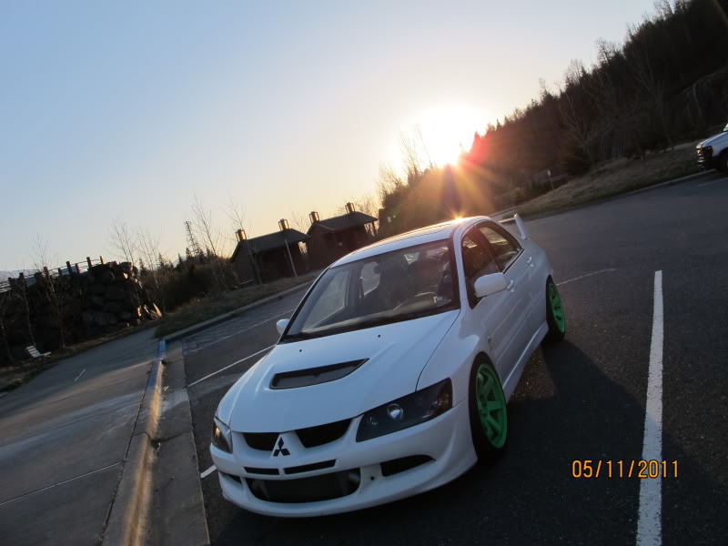 photo 3 Mitsubishi Lancer Evolution custom wheels Rota Grid 18x9.5, ET +20, tire size 245/40 R18. x ET