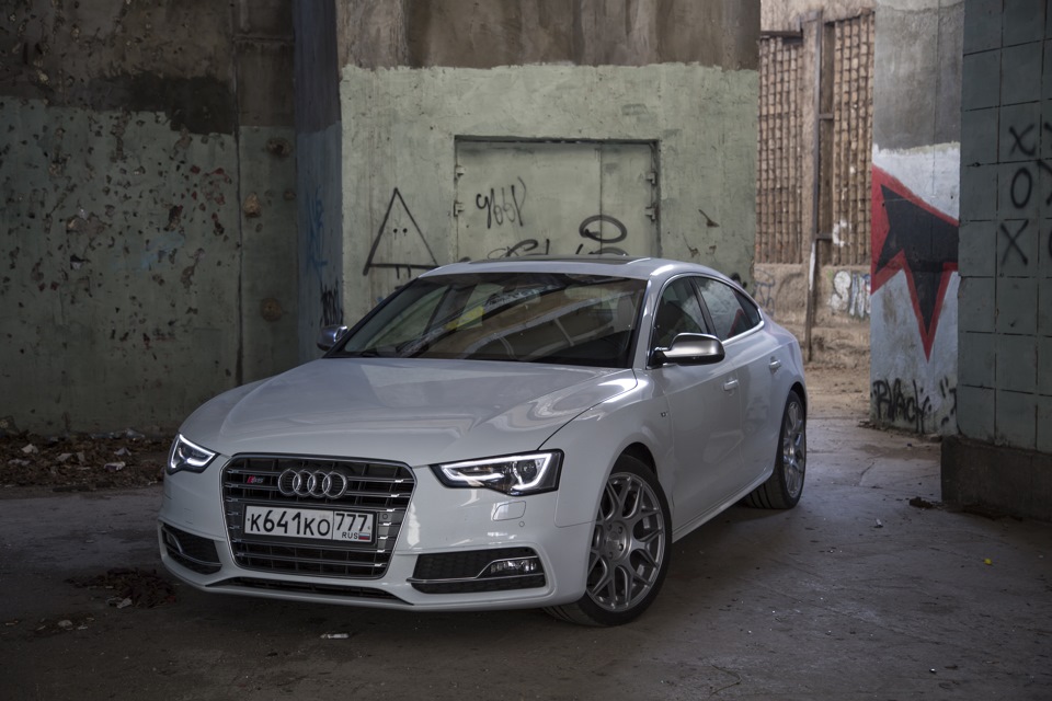 photo 2 Audi S5 custom wheels Avant Garde M590 19x8.5, ET +45, tire size X R19. x ET
