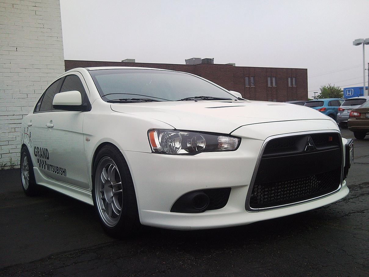 photo 2 Mitsubishi Lancer Evolution custom wheels Enkei RPF1 17x8.5, ET +30, tire size 245/45 R17. x ET