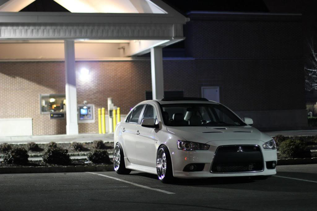 photo 1 Mitsubishi Lancer Evolution custom wheels Miro 368 18x10.0, ET +18, tire size 215/45 R18. x ET