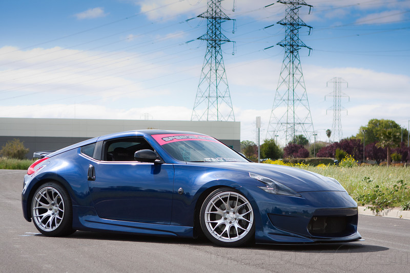 photo 2 Nissan 370Z custom wheels Linea Corse LC818 19x9.5, ET , tire size 245/35 R19. 19x11.0 ET 275/35 R19