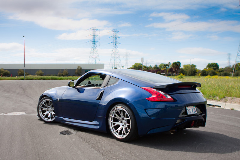 photo 4 Nissan 370Z custom wheels Linea Corse LC818 19x9.5, ET , tire size 245/35 R19. 19x11.0 ET 275/35 R19