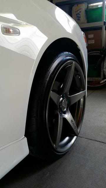 photo 3 Mitsubishi Lancer Evolution custom wheels Klasse GT3 20x9.0, ET +35, tire size 225/35 R20. x ET