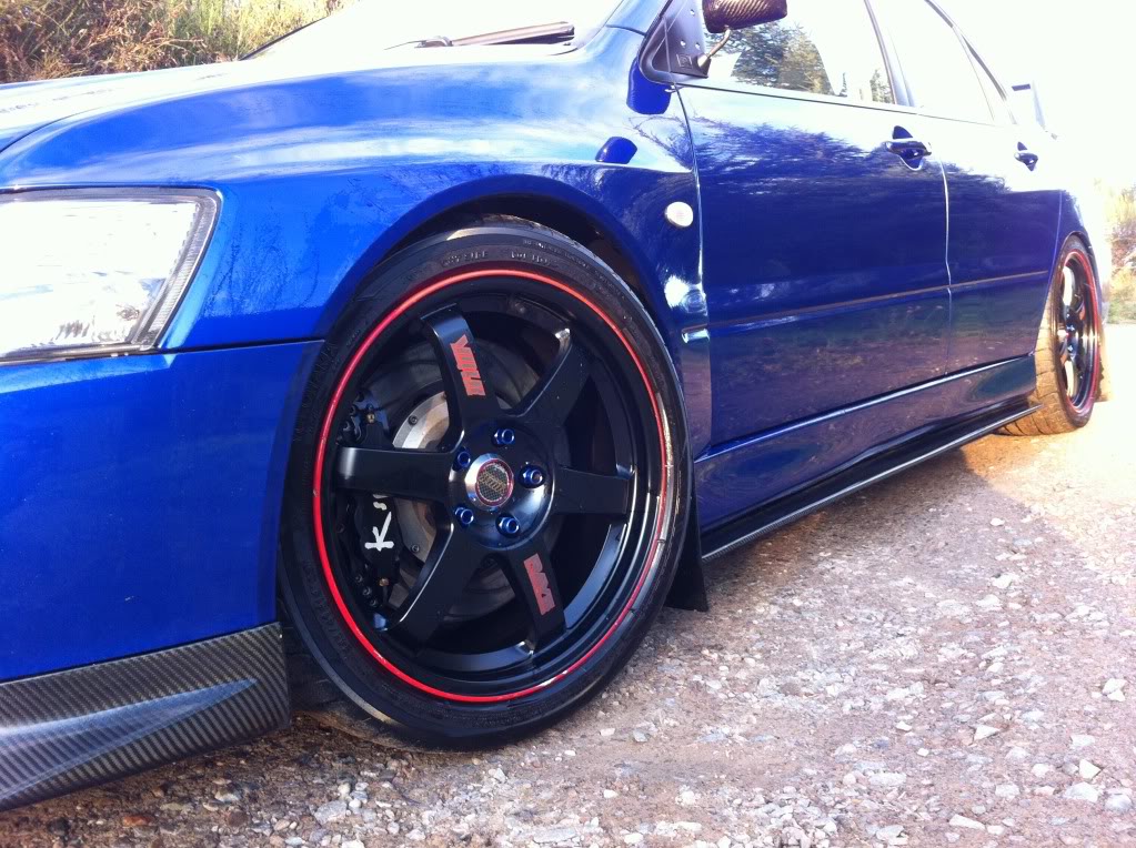 photo 1 Mitsubishi Lancer Evolution custom wheels Ray Volks TE37 18x8.5, ET +30, tire size 245/40 R18. x ET 