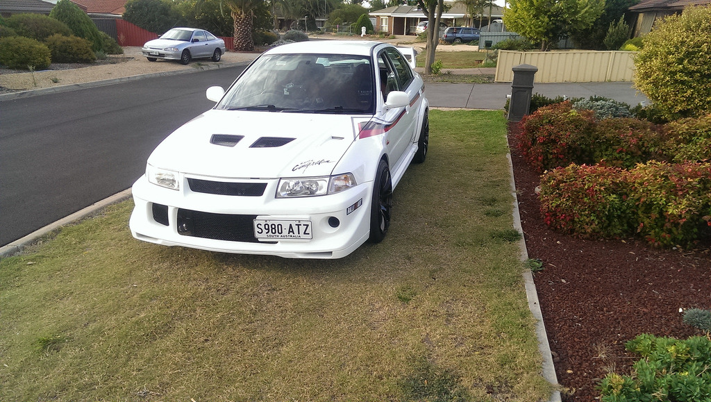 photo 3 Mitsubishi Lancer Evolution custom wheels Rota PWR-RA 18x9.5, ET +22, tire size X R18. x ET