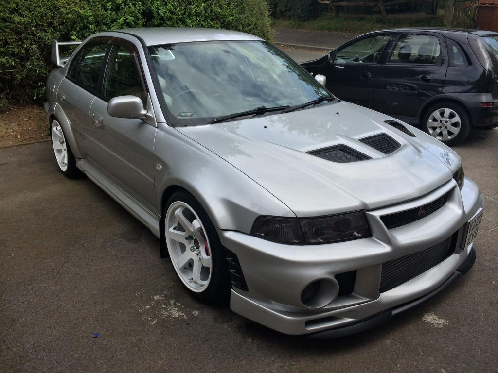 photo 3 Mitsubishi Lancer Evolution custom wheels Bola B1 18x9.5, ET +30, tire size 235/40 R18. x ET