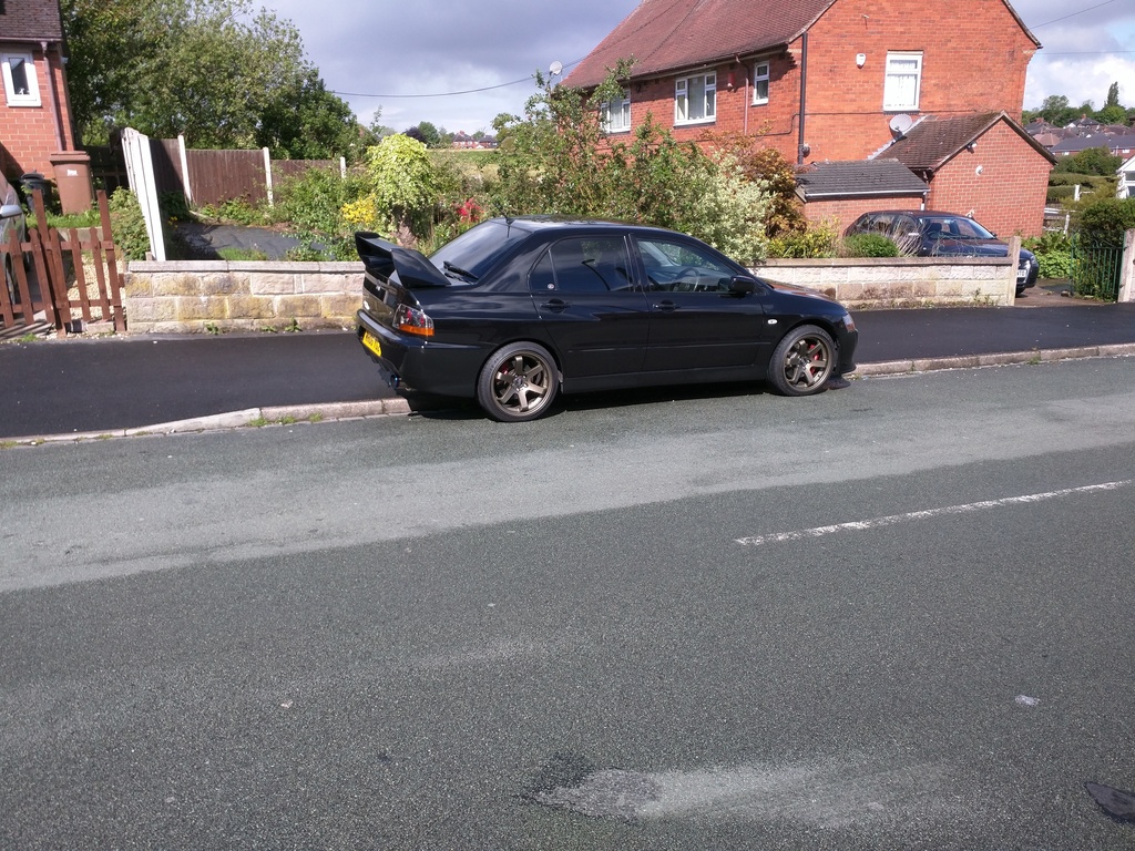 photo 1 Mitsubishi Lancer Evolution custom wheels Bola B1 18x9.5, ET +30, tire size 235/40 R18. x ET