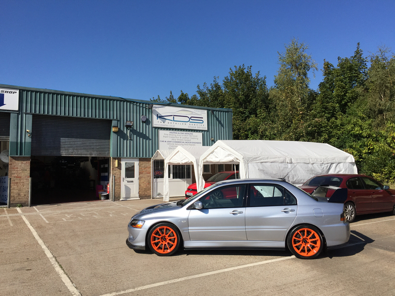 photo 3 Mitsubishi Lancer Evolution custom wheels Rota G Force 18x9.0, ET +30, tire size 235/40 R18. x ET
