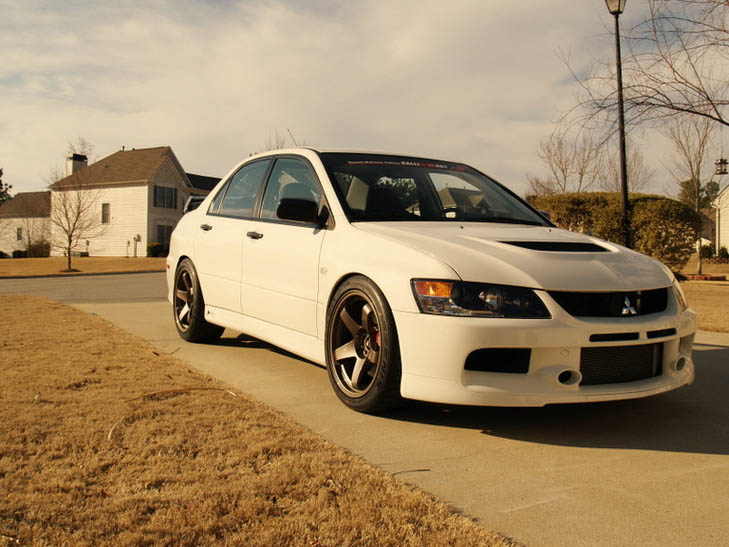 photo 1 Mitsubishi Lancer Evolution custom wheels Rota P45R 18x9.5, ET +30, tire size 255/40 R18. x ET