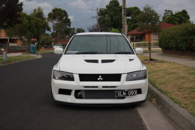 photo 7 Mitsubishi Lancer Evolution custom wheels Work Emotion 11R-FT 18x9.5, ET +25, tire size 235/40 R18. x ET 