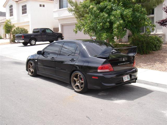 photo 1 Mitsubishi Lancer Evolution custom wheels 5zigen FN01R 18x9.5, ET +35, tire size 255/35 R18. x ET