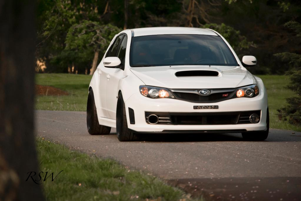 photo 4 Subaru Impreza WRX STi custom wheels Rota SVN-R 18x10.0, ET +30, tire size 265/35 R18. x ET 