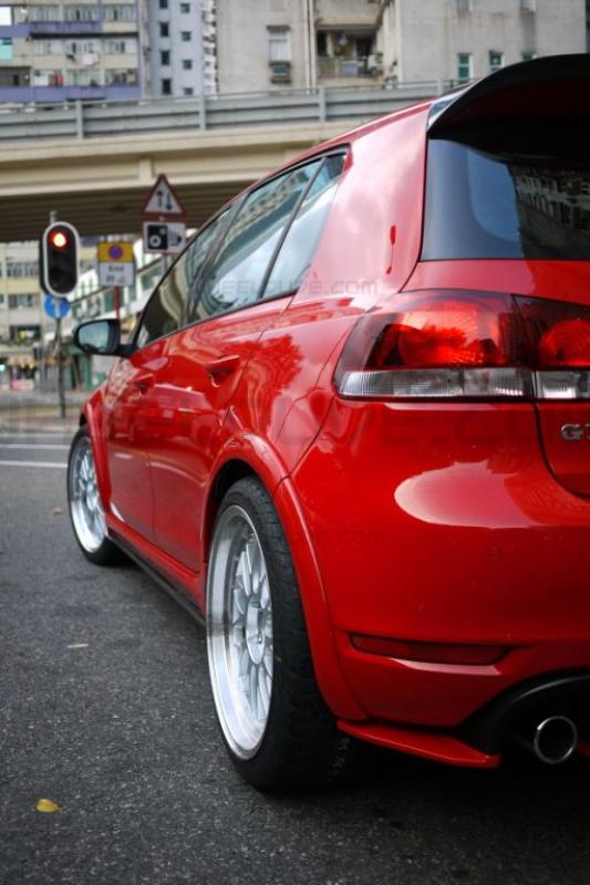 photo 4 Volkswagen GTI custom wheels Linea Corse LeMan 19x8.5, ET +45, tire size X R19. 19x9.5 ET+35