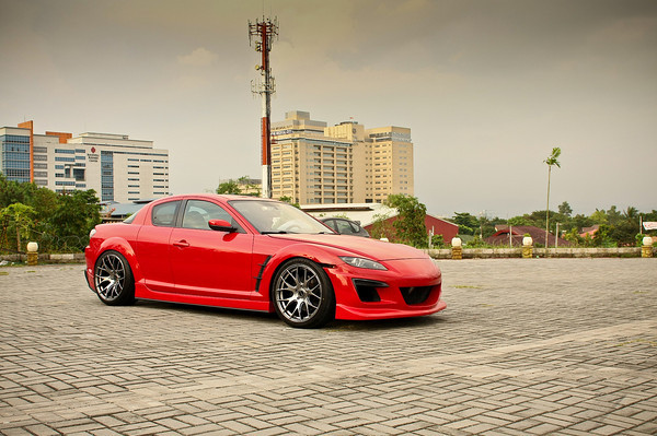 photo 2 Mazda RX-8 custom wheels Linea Corse LC 818 19x8.5, ET , tire size 225/40 R19. 19x10.0 ET 255/35 R19