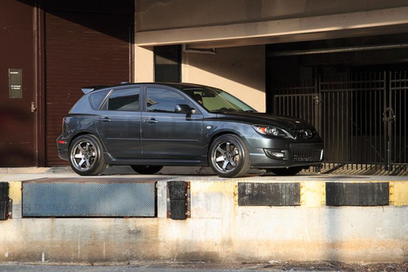 photo 2 Mazda MAZDASPEED3 custom wheels Rota Grid 18x9.5, ET +38, tire size X R18. x ET