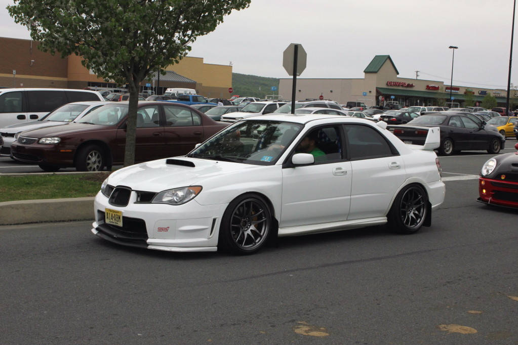 photo 1 Subaru Impreza WRX STi custom wheels rota torque 18x9.5, ET +28, tire size 225/40 R18. 18x9.5 ET+28 