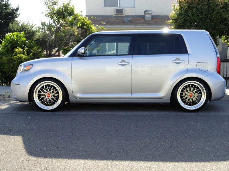 photo 2 Scion xB custom wheels Replica BBS LM 19x8.5, ET +35, tire size 235/35 R19. 19x9.5 ET+33 245/35 R19