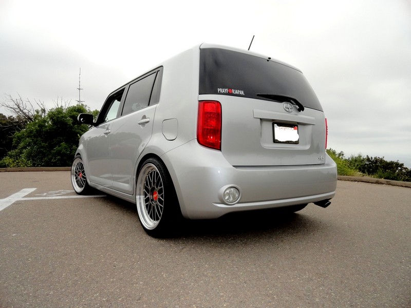 photo 5 Scion xB custom wheels Replica BBS LM 19x8.5, ET +35, tire size 235/35 R19. 19x9.5 ET+33 245/35 R19