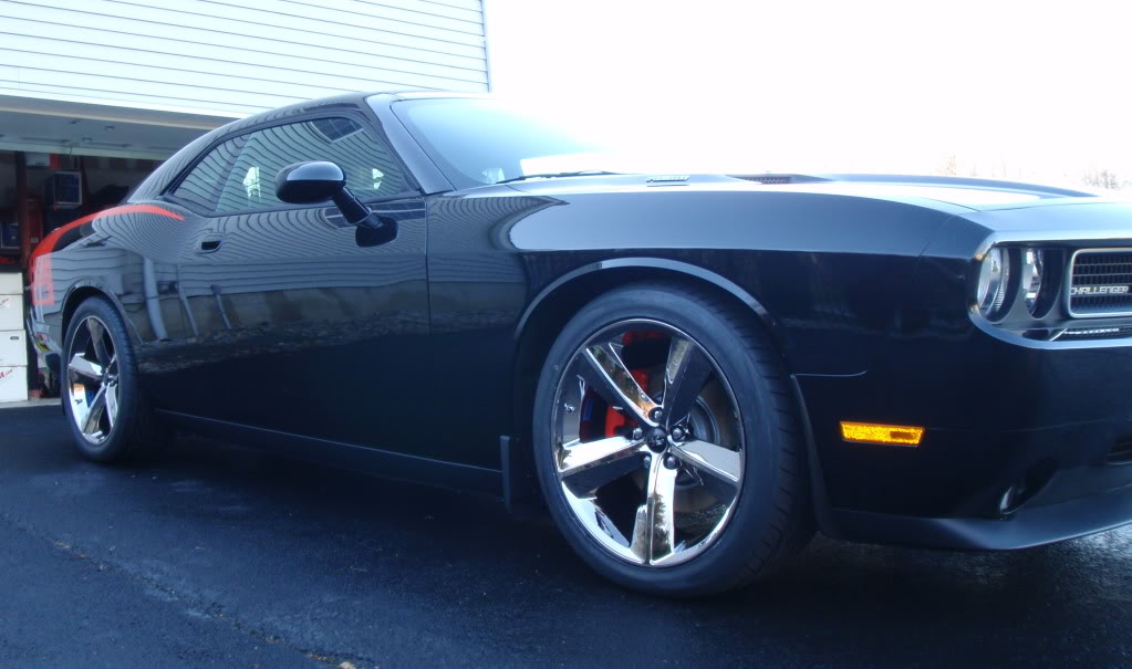 photo 1 Dodge Challenger custom wheels SRT Replicas  20x9.0, ET , tire size 245/45 R20. x ET 275/40 R