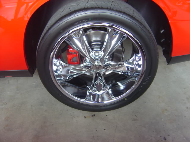 photo 4 Dodge Challenger custom wheels Foose Legend 20x8.5, ET +14, tire size 245/45 R20. 20x10.0 ET+20 295/35 R20