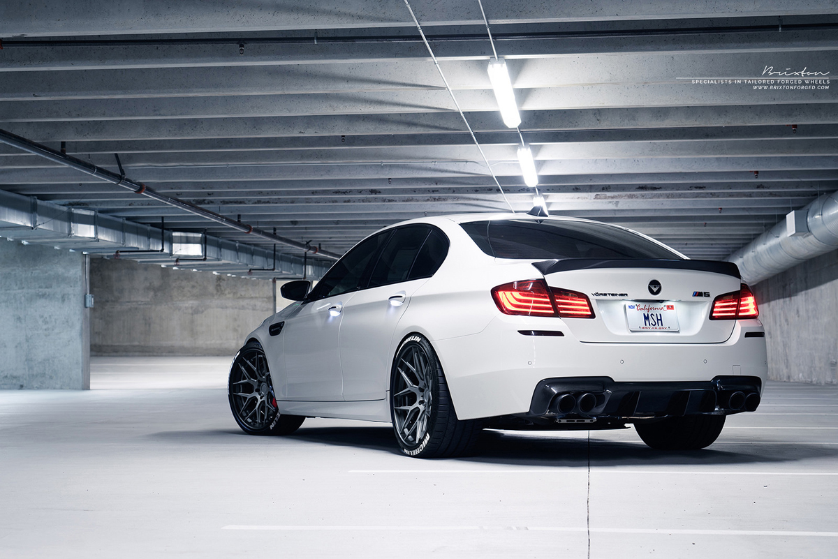 photo 5 BMW M5 custom wheels Brixton CM8 Targa 21x10.0, ET , tire size X R21. 21x11.0 ET