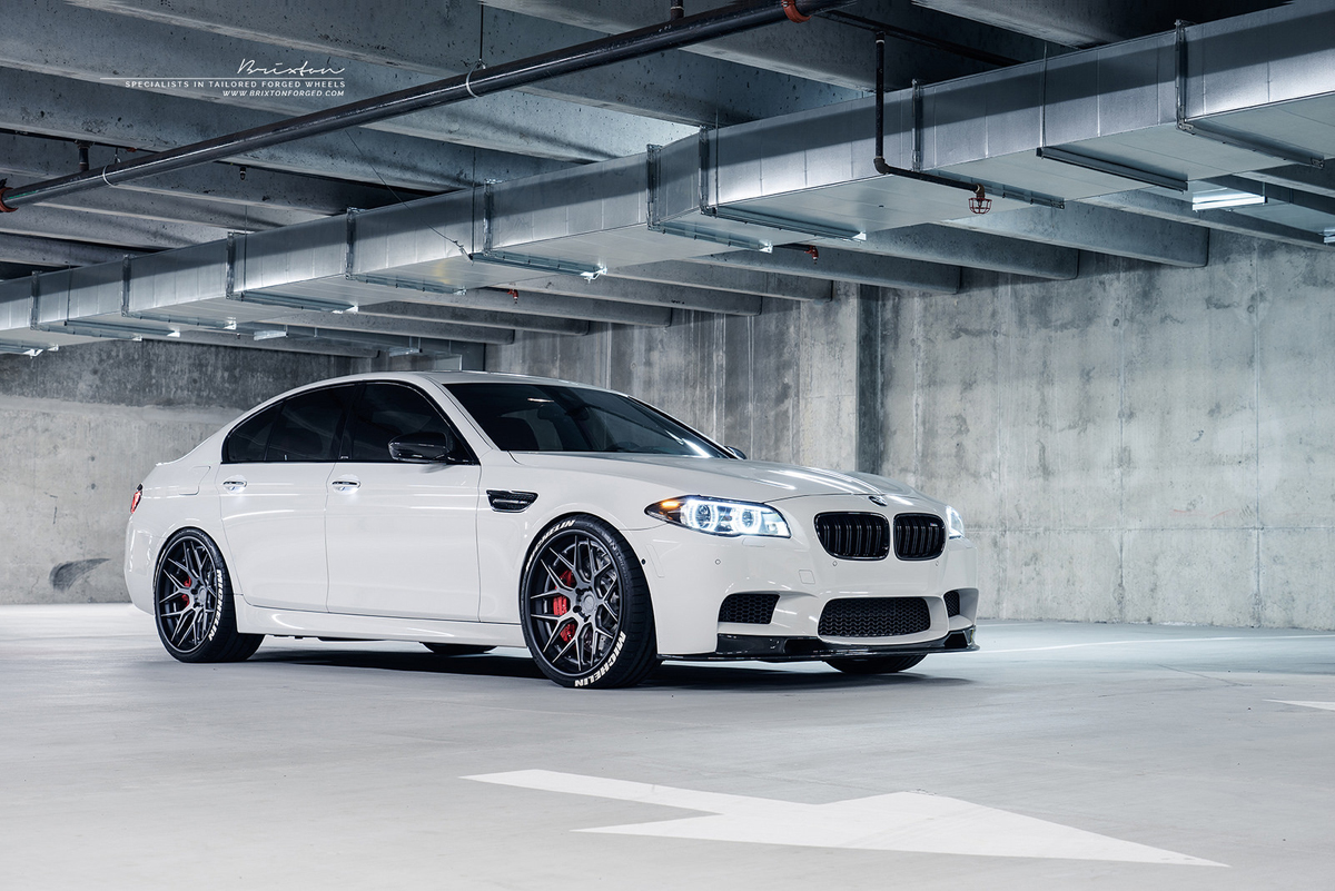 photo 6 BMW M5 custom wheels Brixton CM8 Targa 21x10.0, ET , tire size X R21. 21x11.0 ET