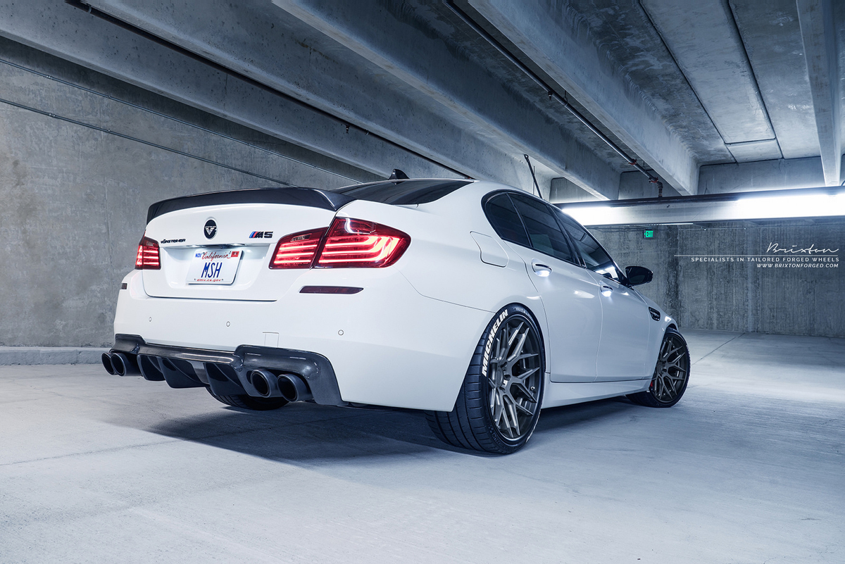 photo 2 BMW M5 custom wheels Brixton CM8 Targa 21x10.0, ET , tire size X R21. 21x11.0 ET