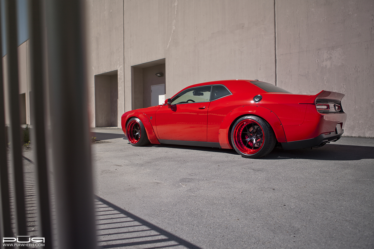 photo 4 Dodge Challenger custom wheels PUR LG06 20x, ET , tire size X R20. x ET