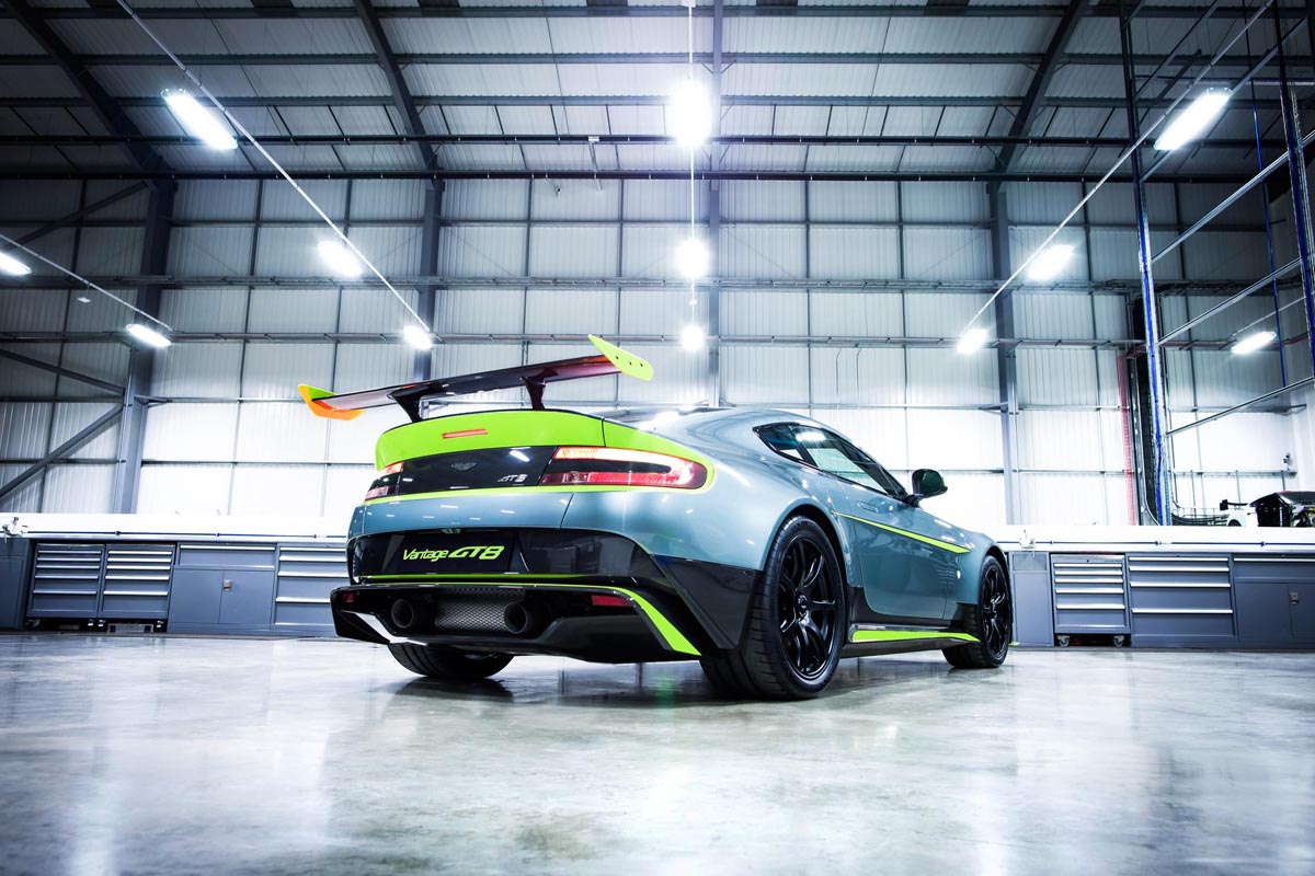 photo 4 Aston Martin Vantage GT custom wheels   19x8.5, ET , tire size 245/40 R19. 19x9.5 ET 285/35 R19