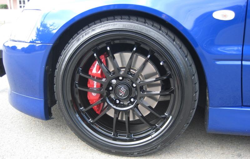 photo 4 Mitsubishi Lancer Evolution custom wheels Rota SVN 18x9.0, ET +30, tire size 255/35 R18. x ET 