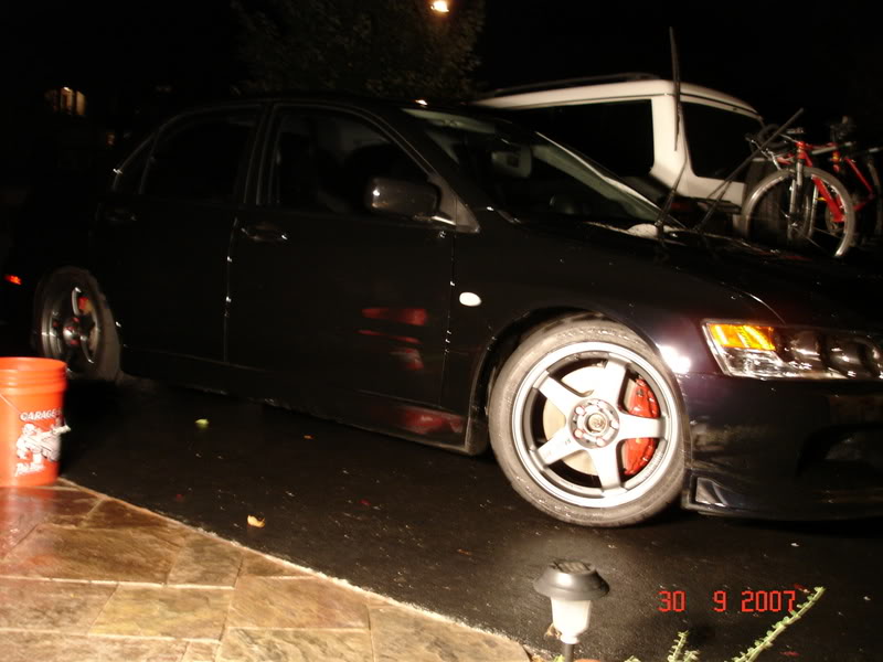 photo 2 Mitsubishi Lancer Evolution custom wheels OEM Mitsubishi Lancer Ralliart Evolution 17x8.0, ET +30, tire size 245/40 R17. x ET