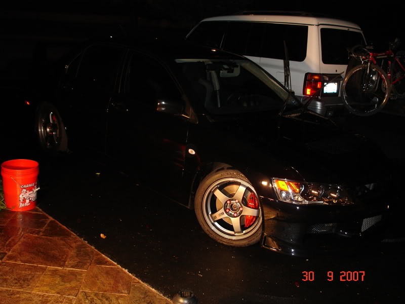 photo 1 Mitsubishi Lancer Evolution custom wheels OEM Mitsubishi Lancer Ralliart Evolution 17x8.0, ET +30, tire size 245/40 R17. x ET