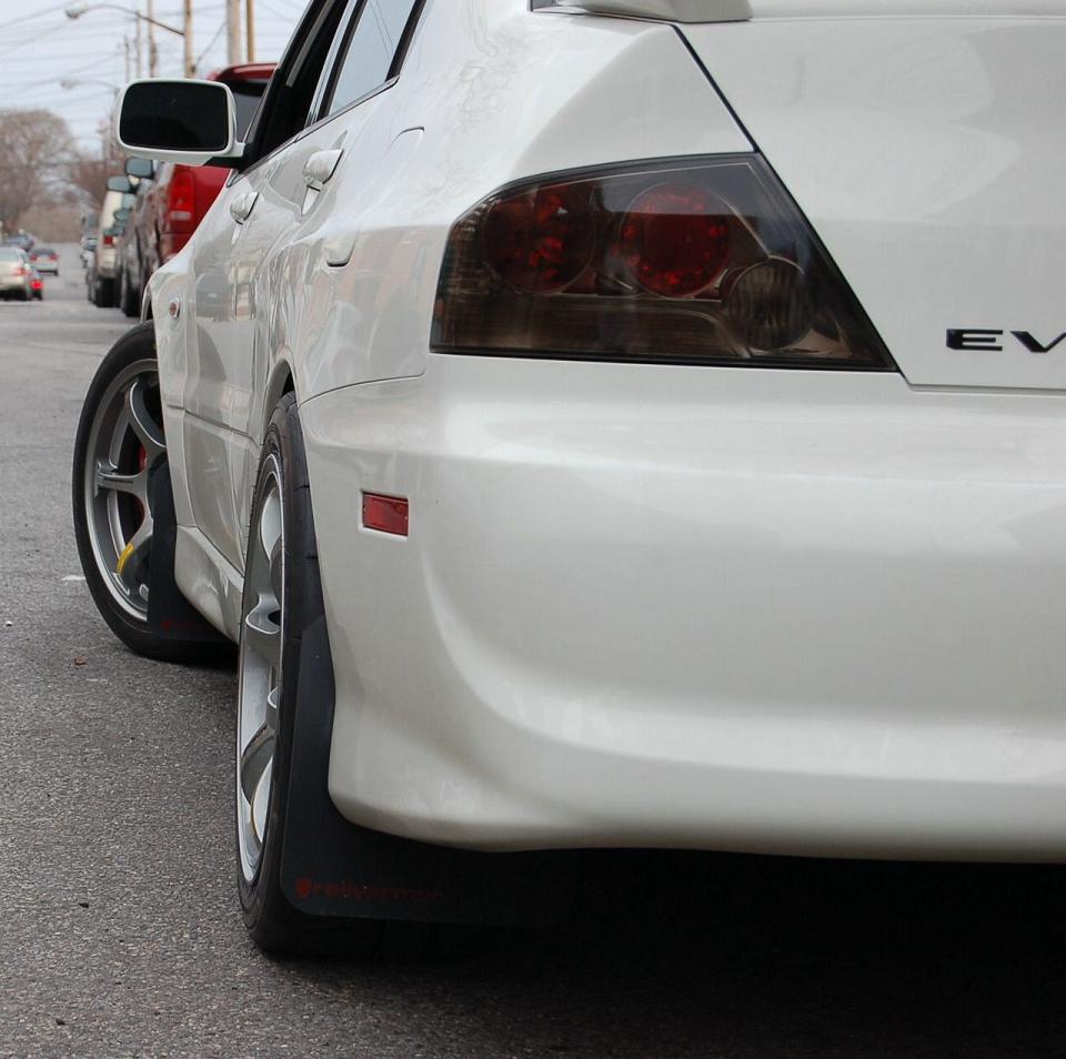 photo 2 Mitsubishi Lancer Evolution custom wheels Advan RG2 17x9.5, ET +25, tire size 255/40 R17. x ET