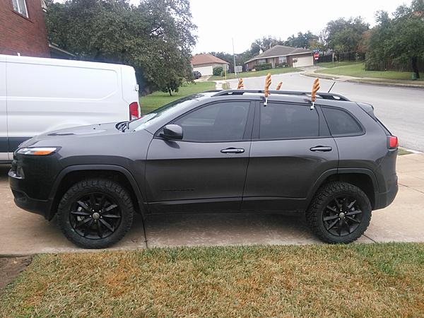 photo 2 Jeep Cherokee custom wheels 18x, ET , tire size 255/55 R18. x ET
