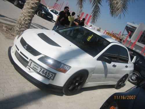 photo 1 Mitsubishi Lancer Evolution custom wheels 5Zigen FN01RC 18x8.5, ET +30, tire size 235/35 R18. x ET