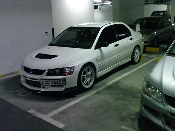 photo 2 Mitsubishi Lancer Evolution custom wheels Enkei RPF-1 17x8.5, ET +30, tire size 235/40 R17. x ET