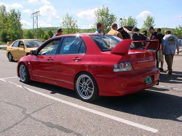 photo 1 Mitsubishi Lancer Evolution custom wheels Enkei RPF-1 18x8.5, ET +30, tire size 235/40 R18. x ET