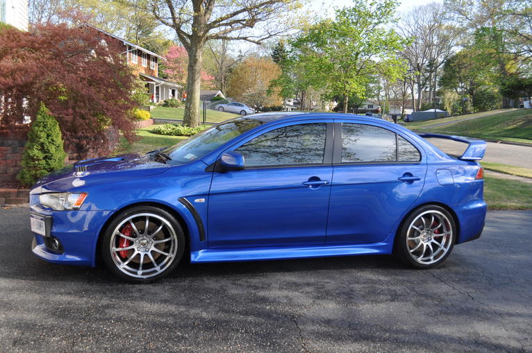 photo 1 Mitsubishi Lancer Evolution custom wheels Advan RS-D 19x10.0, ET , tire size 255/35 R19. x ET