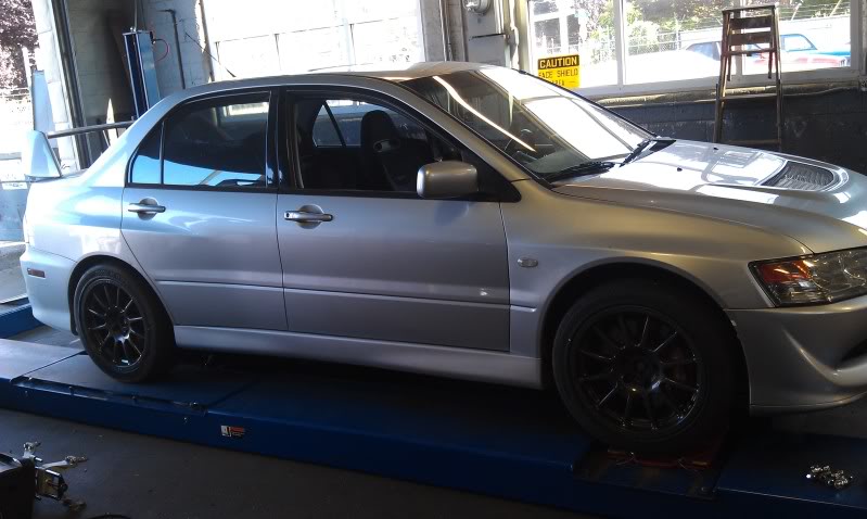 photo 2 Mitsubishi Lancer Evolution custom wheels Team Dynamics Pro Race 1.2 17x9.0, ET +27, tire size 245/40 R17. x ET 
