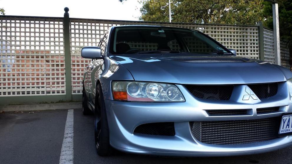 photo 3 Mitsubishi Lancer Evolution custom wheels Gramlight 57DR 18x9.5, ET +22, tire size 265/35 R18. 18x9.5 ET+38