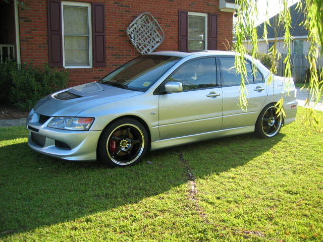 photo 1 Mitsubishi Lancer Evolution custom wheels 5Zigen FN01R-C 18x8.5, ET +35, tire size 255/35 R18. x ET 