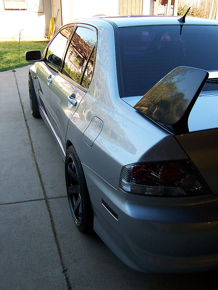 photo 3 Mitsubishi Lancer Evolution custom wheels Rota Grid 18x9.5, ET , tire size X R18. x ET