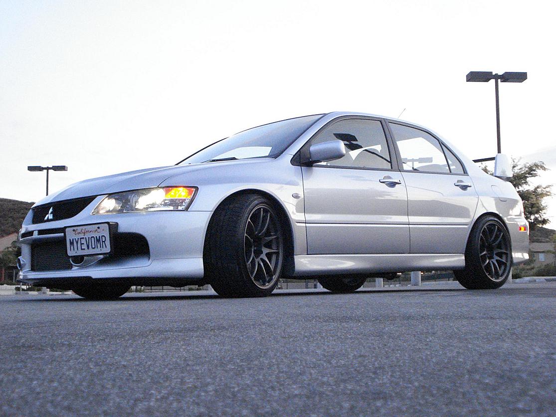photo 5 Mitsubishi Lancer Evolution custom wheels Work Emotion CR-Kai 18x9.5, ET +20, tire size X R18. x ET 