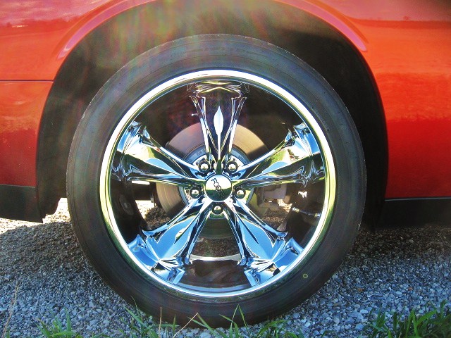 photo 4 Dodge Challenger custom wheels Foose Legend  20x8.5, ET , tire size 245/45 R20. 20x10.0 ET 275/40 R20