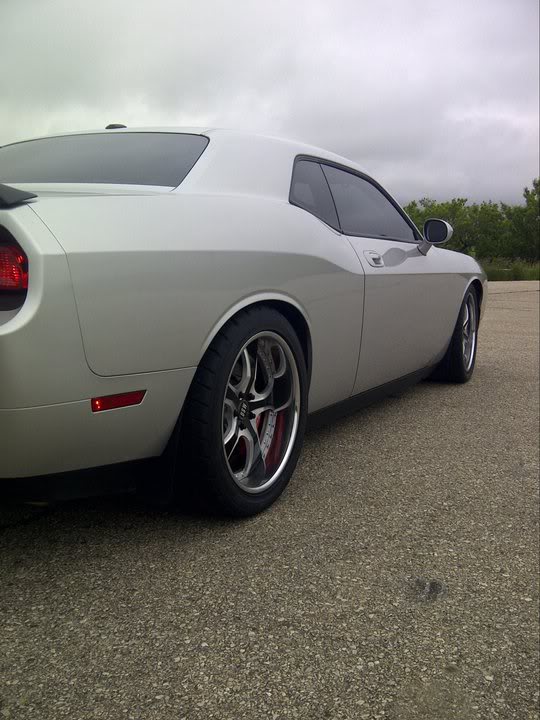 photo 2 Dodge Challenger custom wheels USW  Stiletto  20x9.0, ET , tire size 275/ R20. 20x10.0 ET 315/ R20